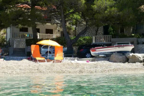 Apartments by the sea Brela, Makarska - 16065